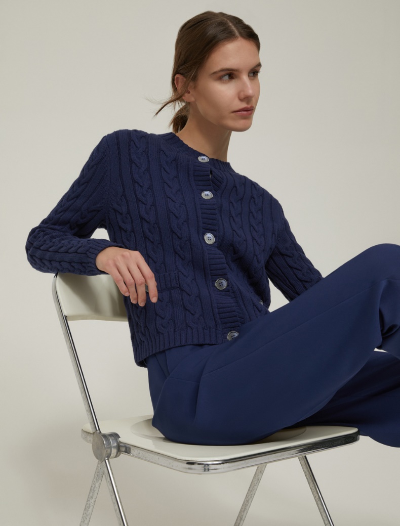 Boxy cable-knit cardigan - NAVY - pennyblack