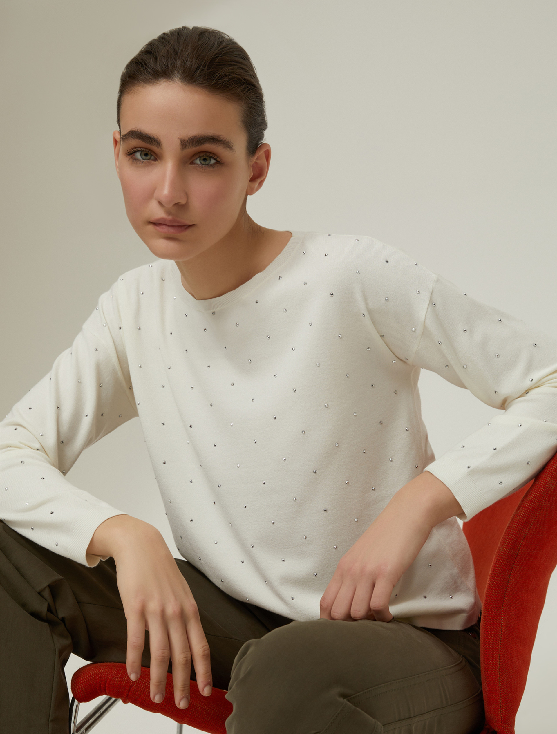 Maglia con micro-borchie - AVORIO - pennyblack