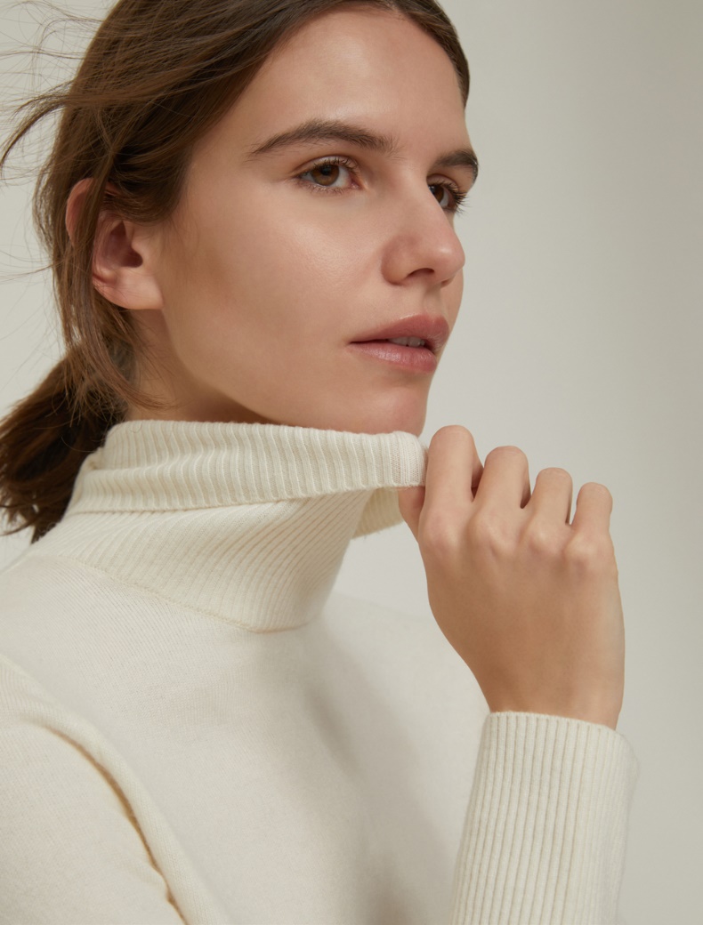 Wool-blend polo-neck sweater - IVORY - pennyblack