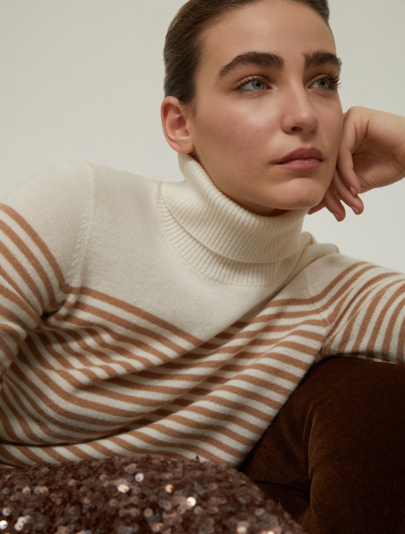 Wool and cashmere polo-neck sweater - IVORY - pennyblack