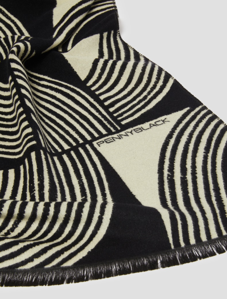 Jacquard-patterned stole - BLACK - pennyblack