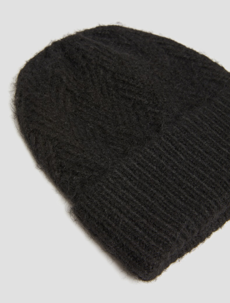 Herringbone-patterned beanie hat - BLACK - pennyblack