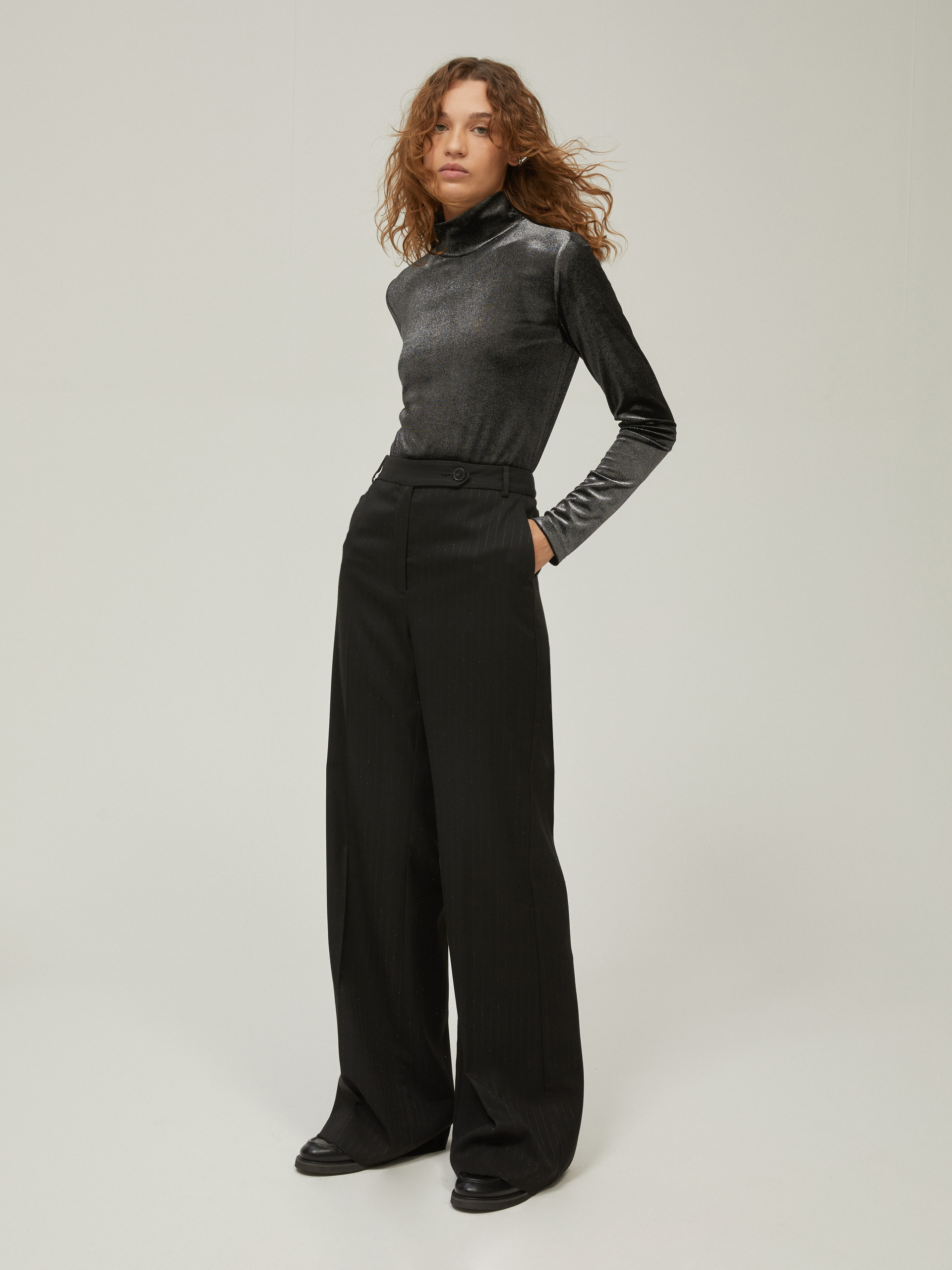 Laminated jersey mock polo-neck sweater - SILVER - pennyblack