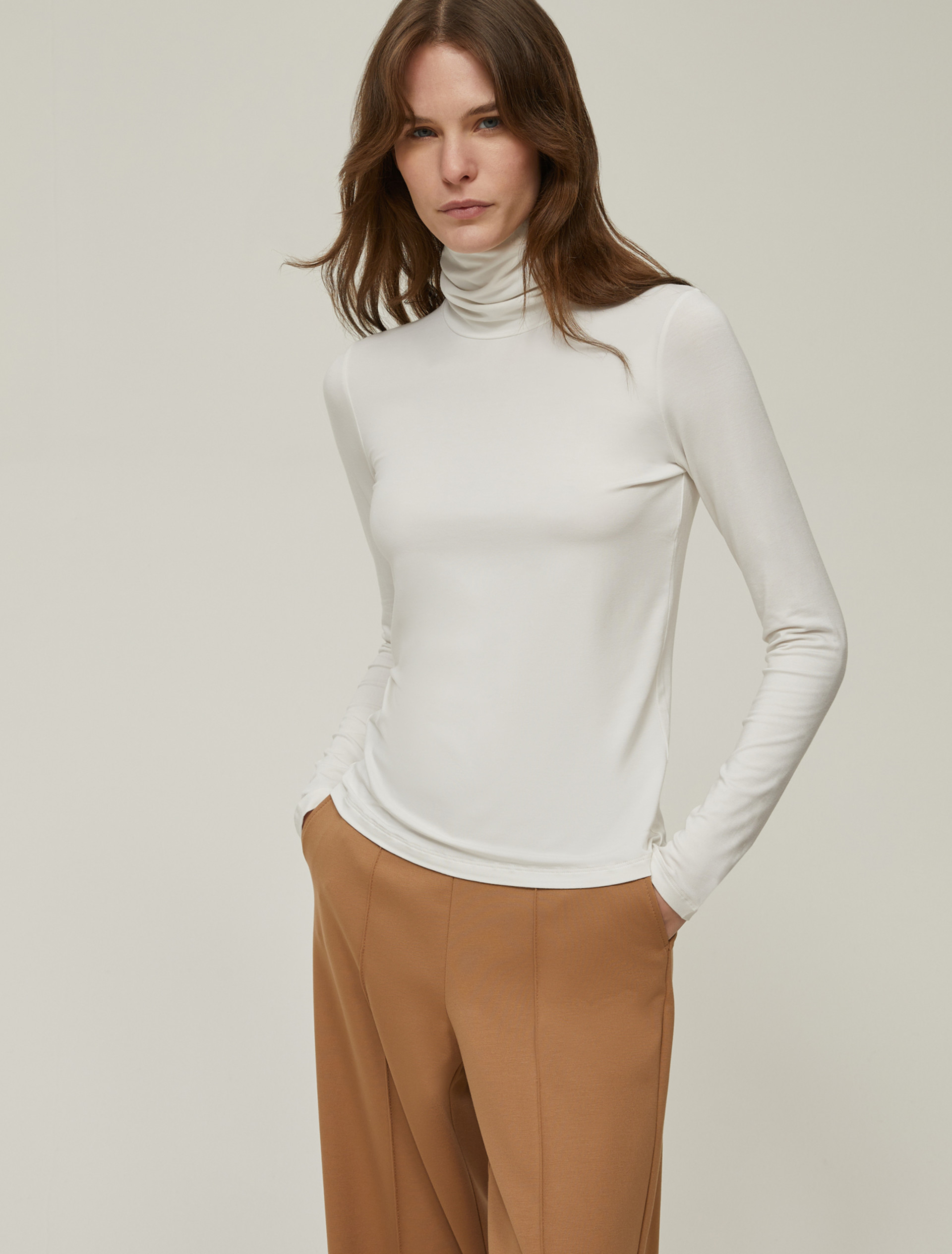 Stretch jersey polo-neck sweater - IVORY - pennyblack