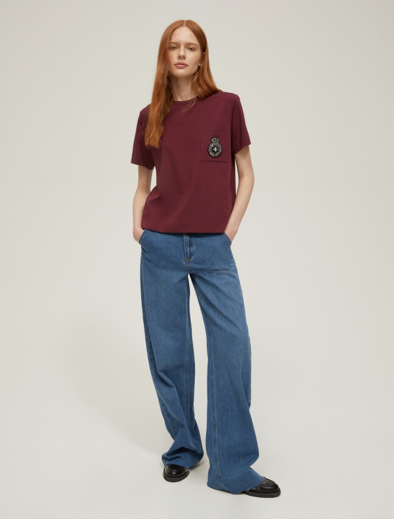 Embroidered emblem T-shirt - BORDEAUX - pennyblack