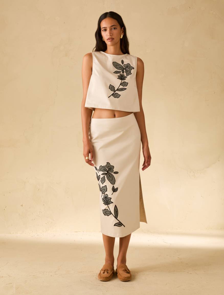 Pencil skirt with embroidery - IVORY - Pennyblack