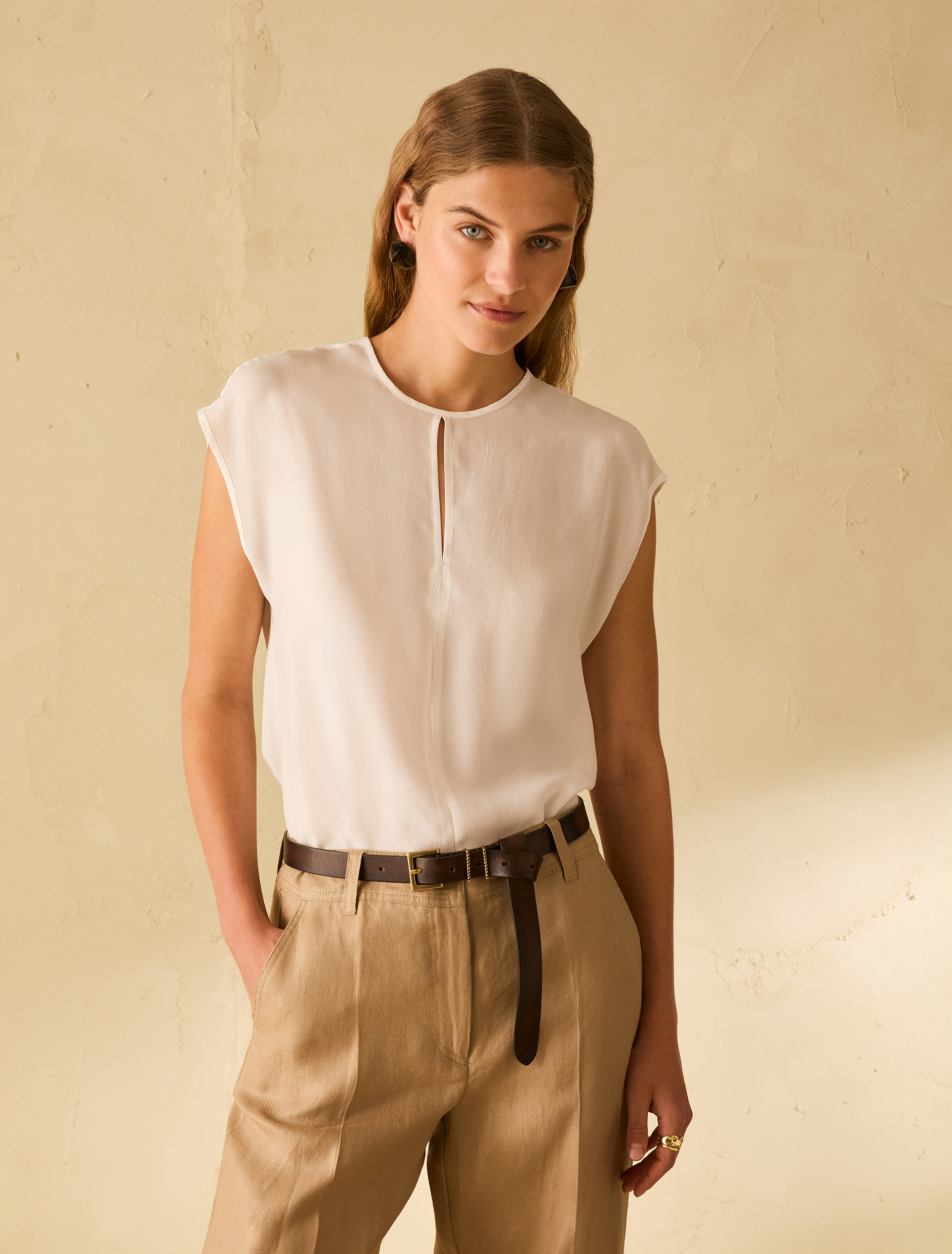 Flowing fabric blouse - WHITE - pennyblack