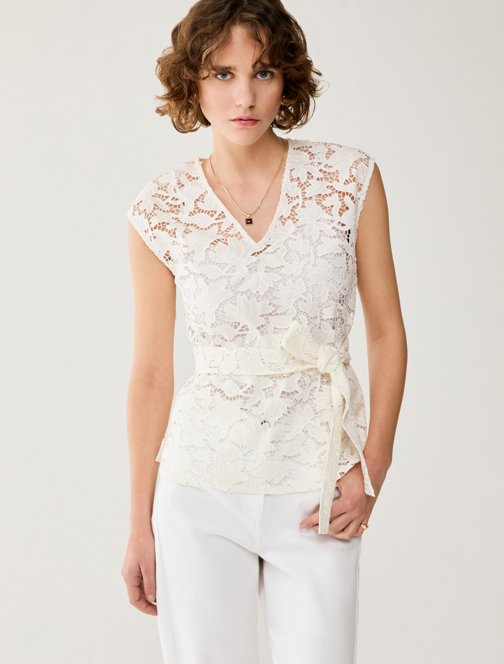 Broderie anglaise cotton blouse - IVORY - pennyblack