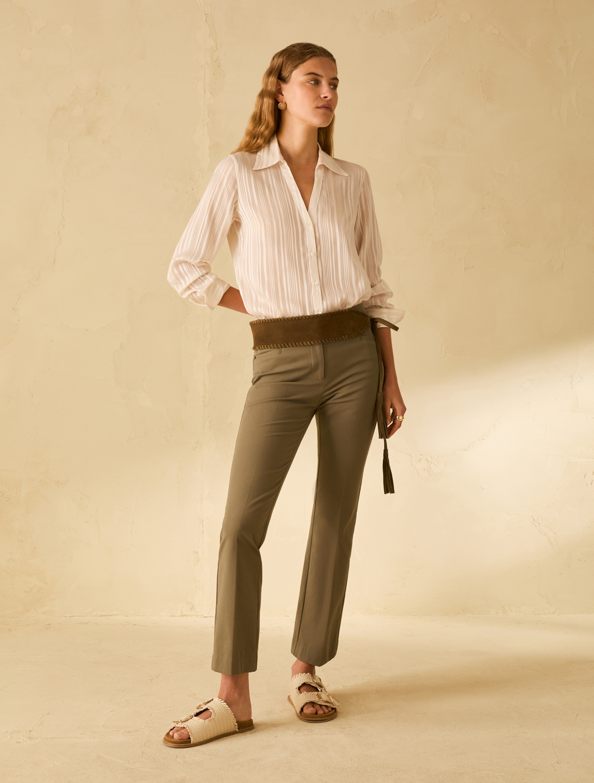 Mini-flared trousers - KAKI - pennyblack