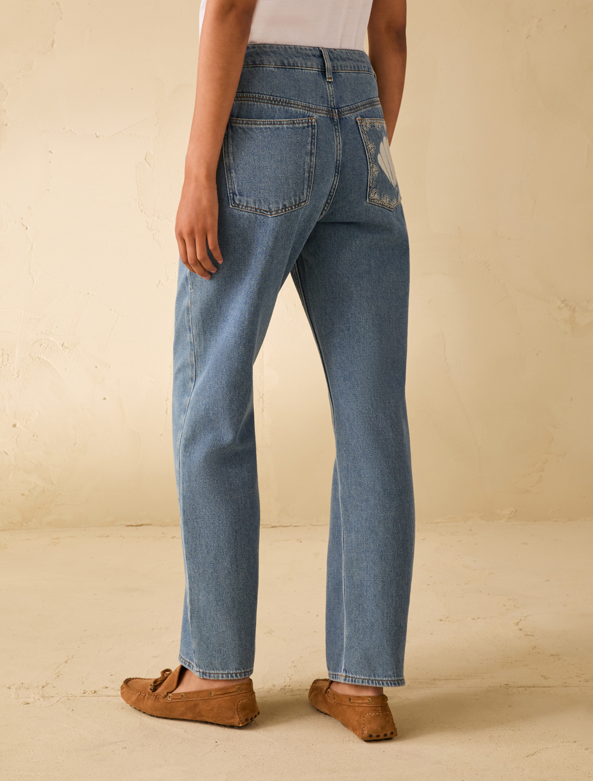 Straight-leg jeans with embroidery - BLUE JEANS - pennyblack