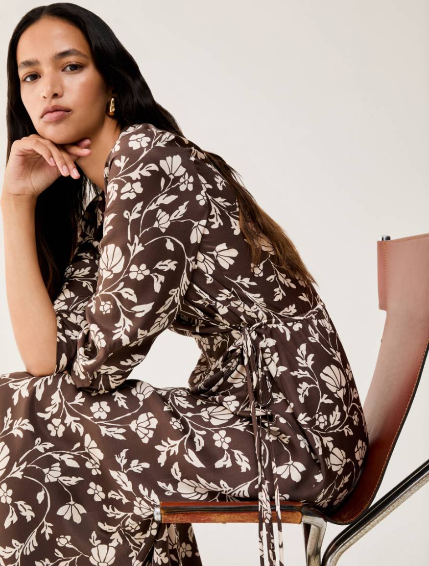Wrap dress in flowing twill - CHOCOLATE - Pennyblack - 4
