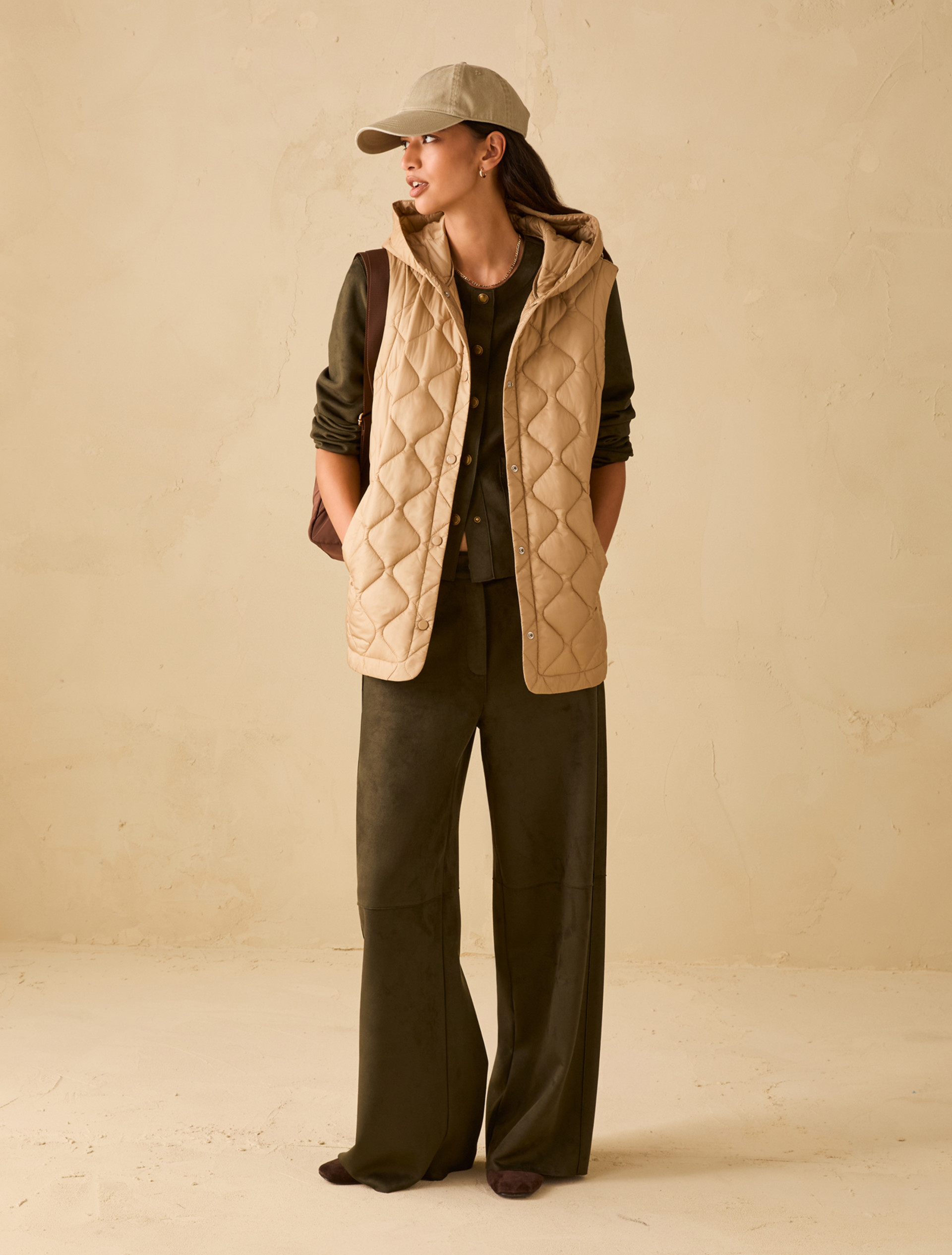 Hooded padded gilet - CAMEL - pennyblack