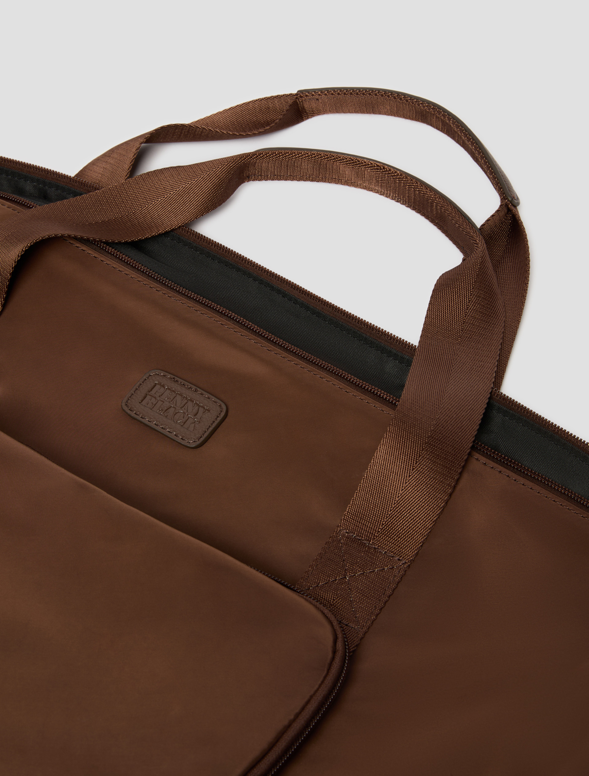 Folding travel bag - BROWN - pennyblack