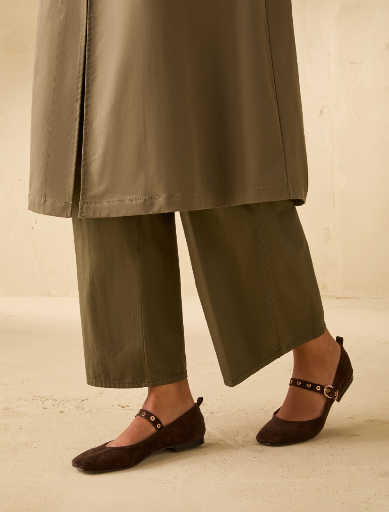 Suede ballet flats with eyelet detail - DARK BROWN - pennyblack