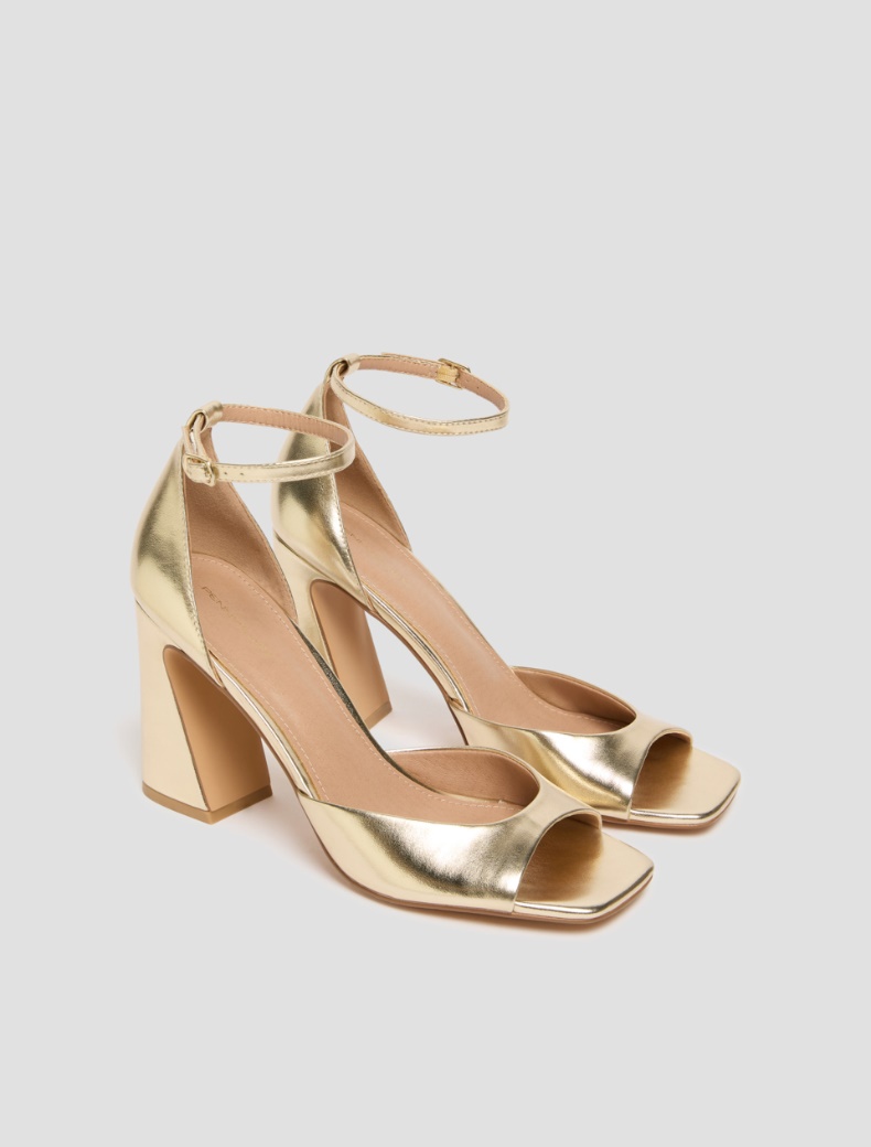 Block-heel sandals - GOLD - pennyblack