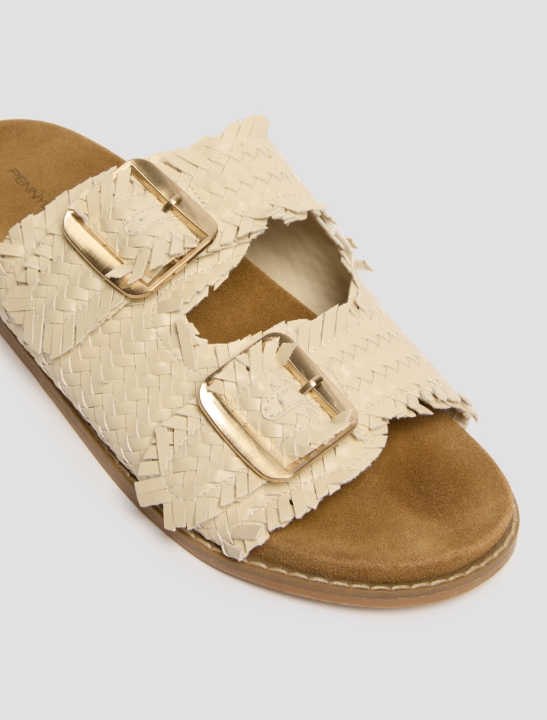 Buckle-detail woven sandals - IVORY - pennyblack