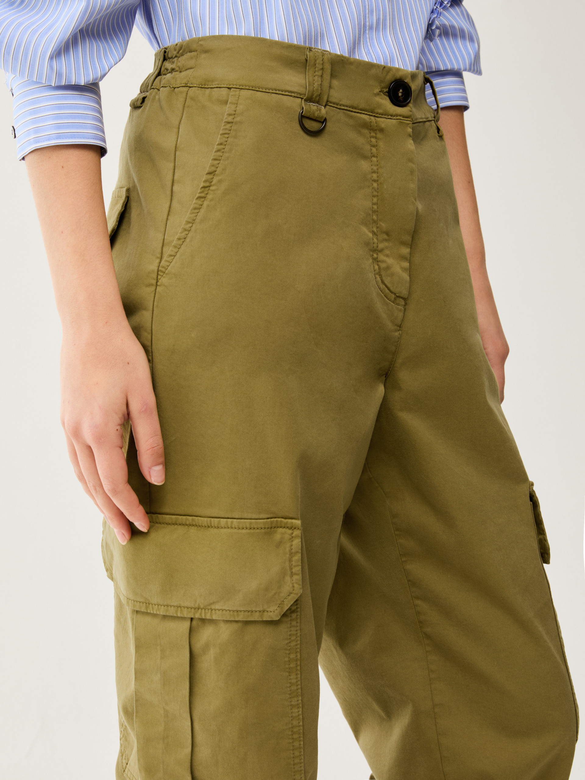 Cotton cargo trousers - OLIVE - pennyblack