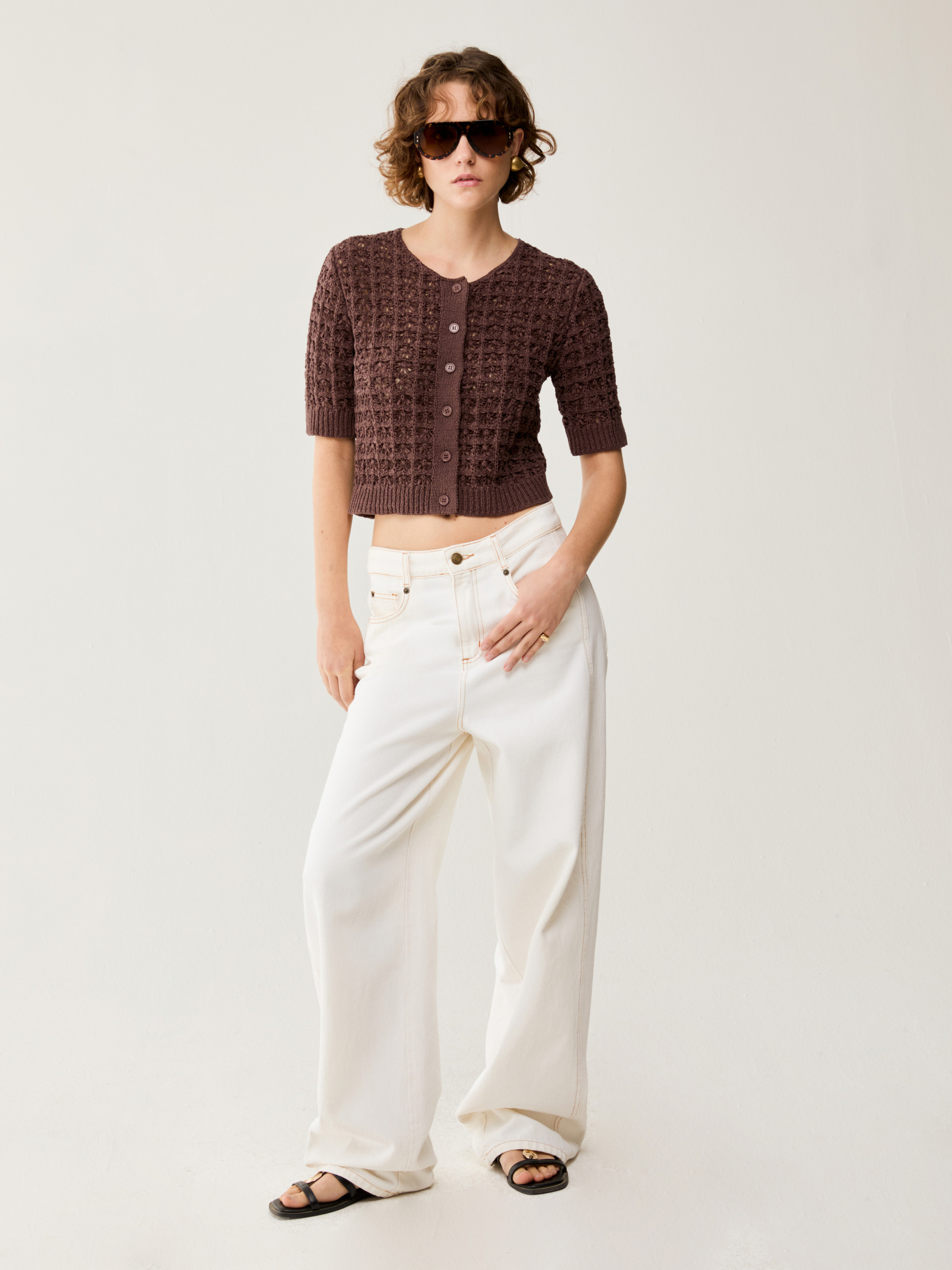 3D-knit cropped cardigan - BROWN - pennyblack