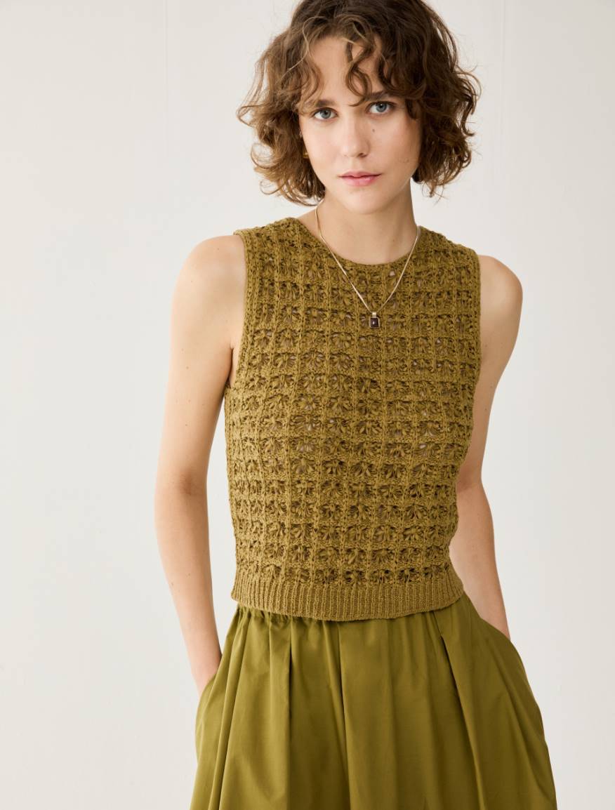 3D-knit top - OLIVE - Pennyblack