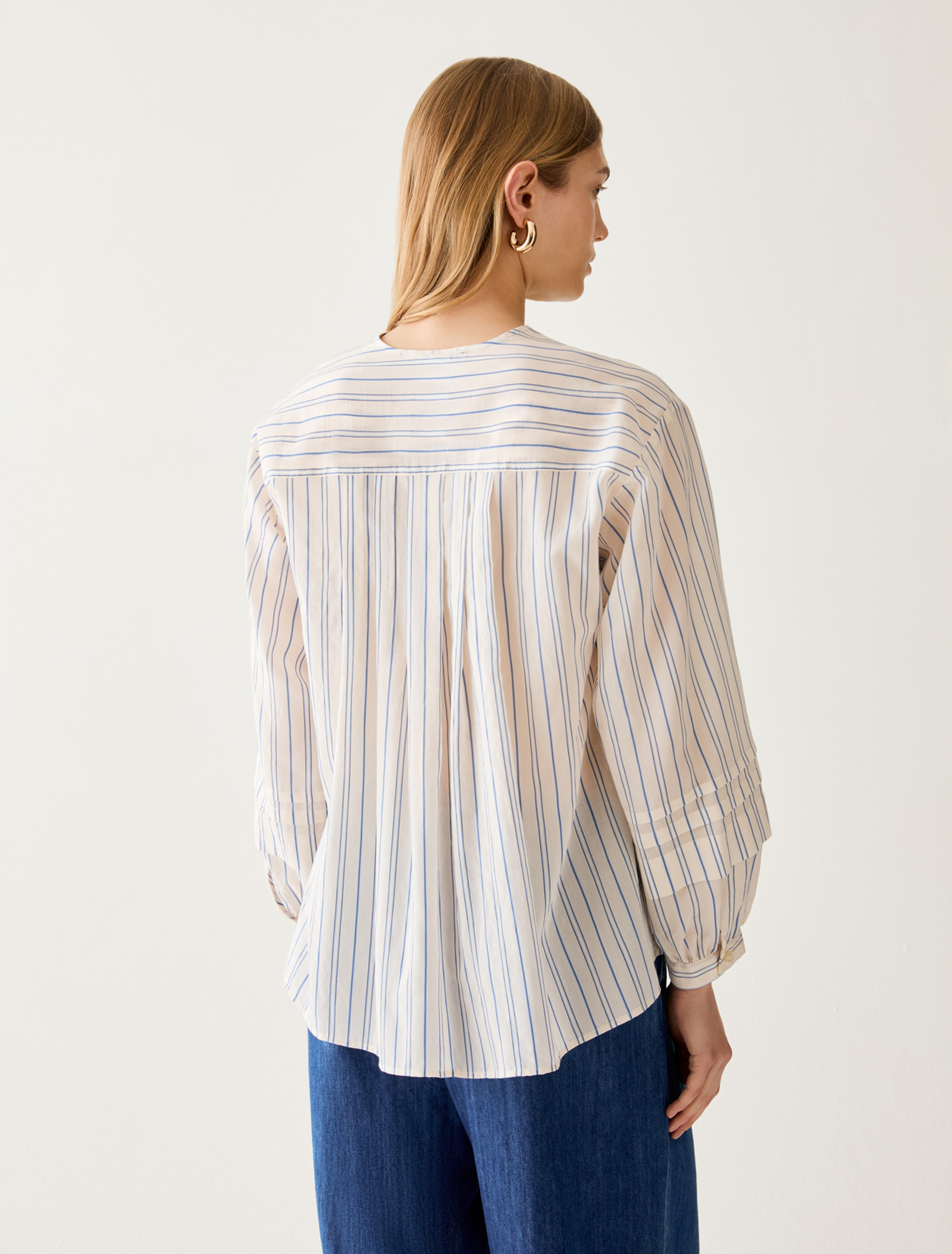Pleated-pattern blouse - CREAM - pennyblack