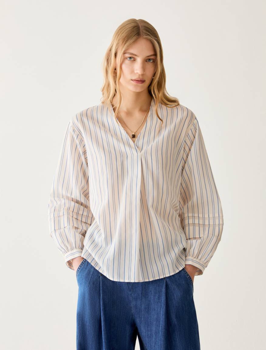 Pleated-pattern blouse - CREAM - Pennyblack