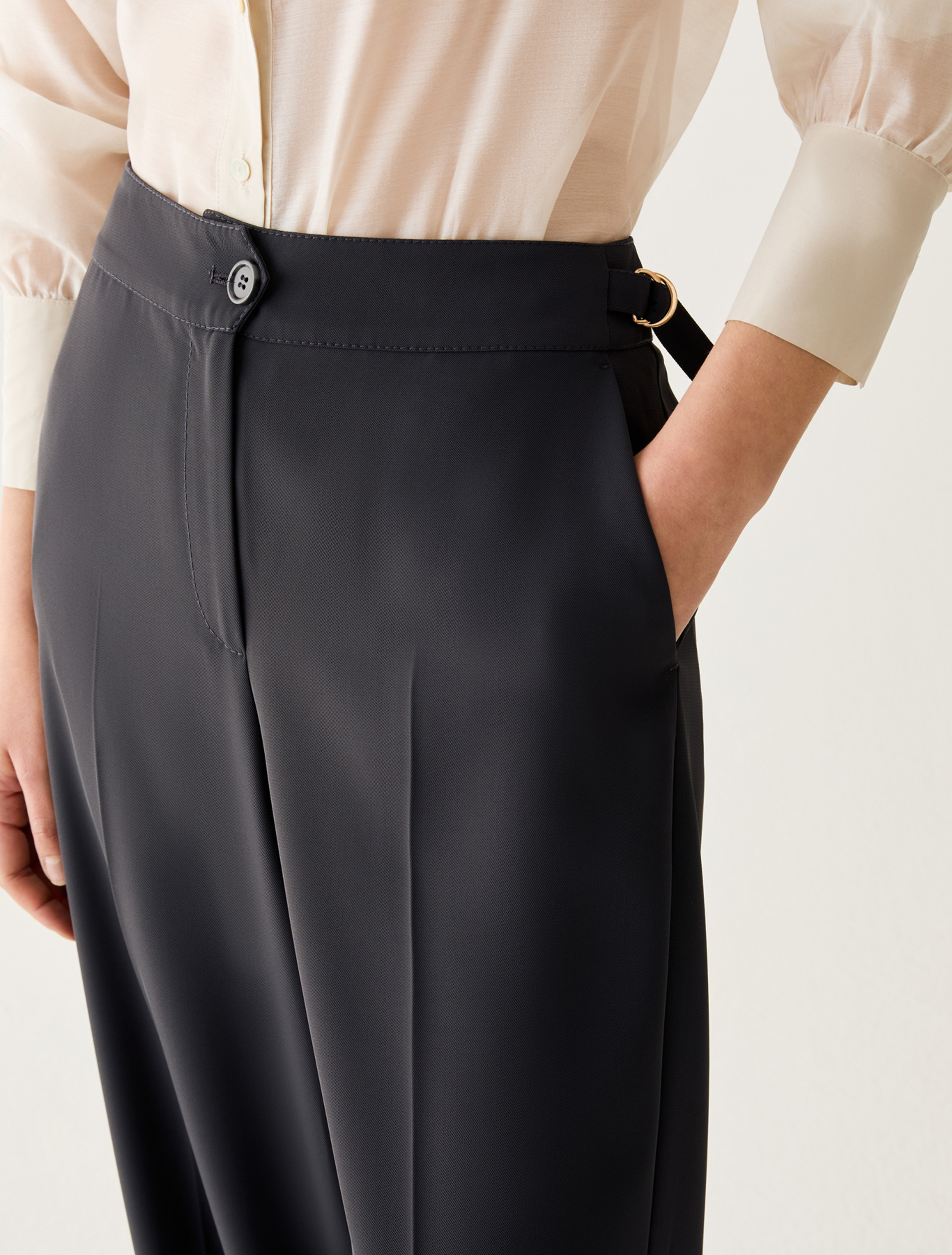Wide, flowing trousers - NAVY - pennyblack