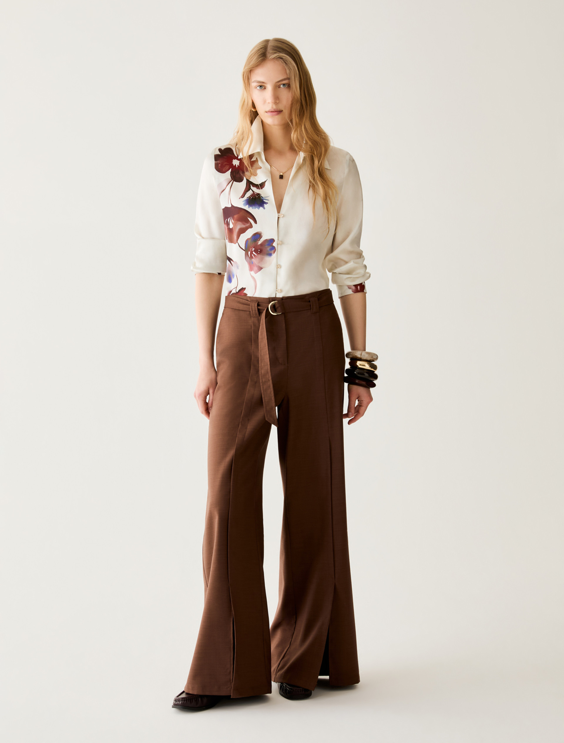 Wide-fit trousers with slits - TOBACCO BROWN - pennyblack