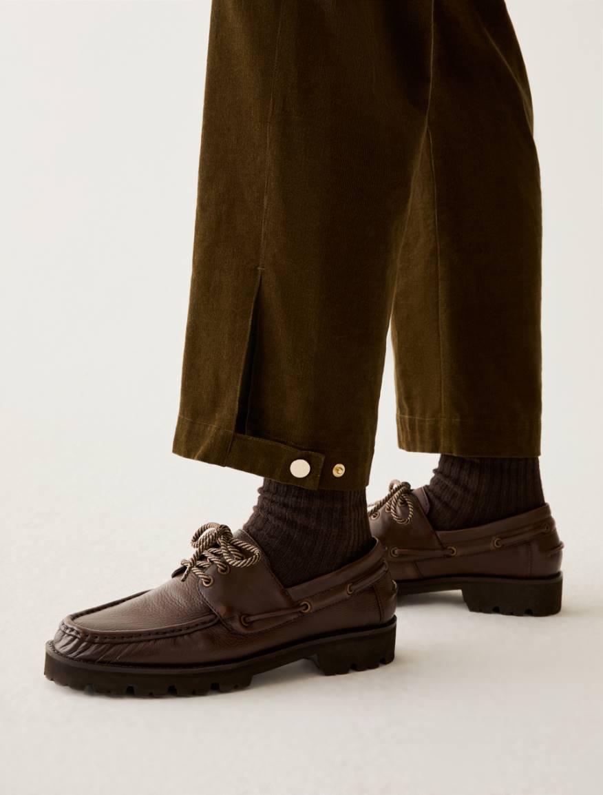Carrot-cut corduroy trousers - KAKI - Pennyblack - 4