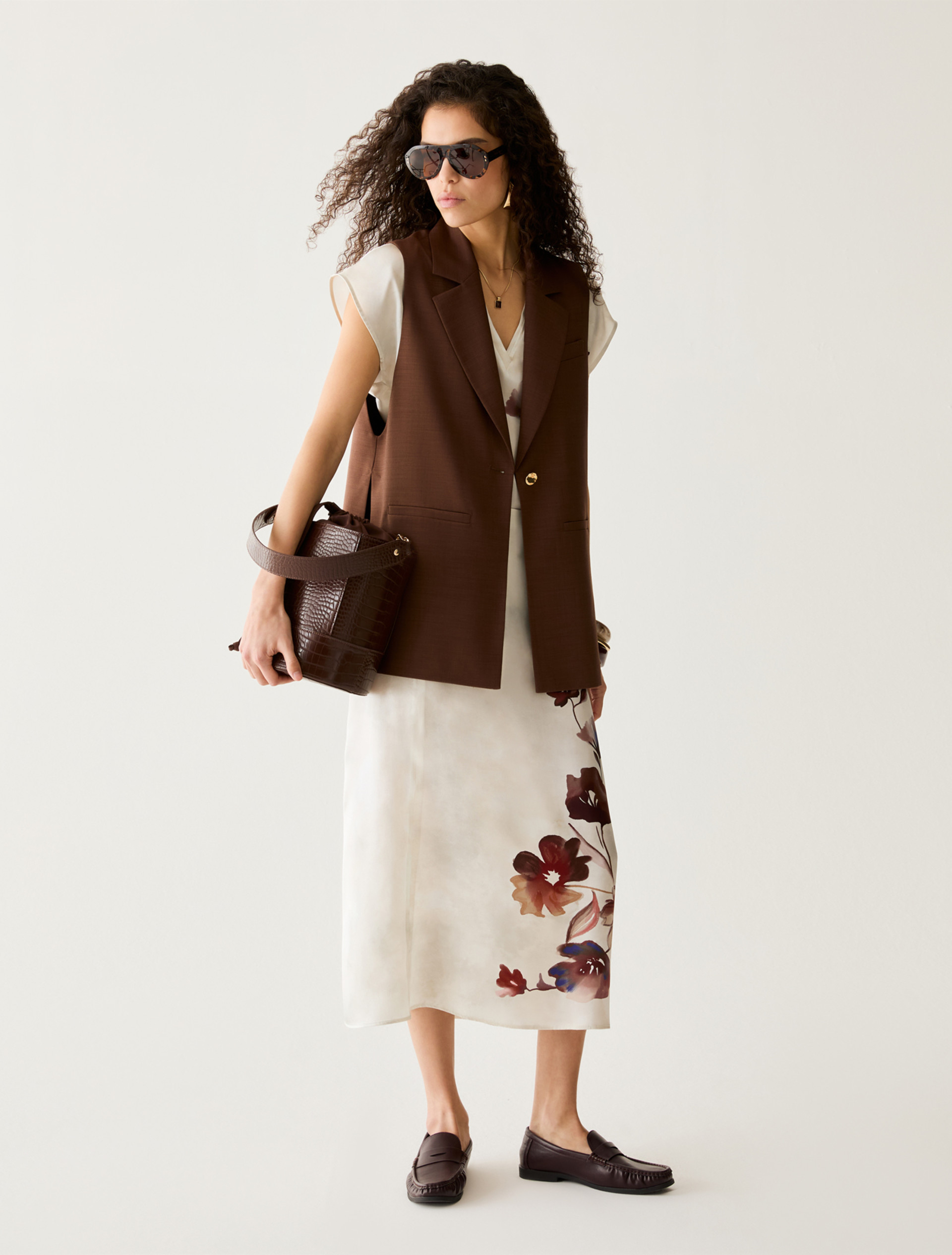 Single-breasted waistcoat with slits - TOBACCO BROWN - pennyblack